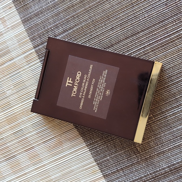 MOVING- CLOSET CLOSING Tom Ford Desert Fox - Picture 3 of 4